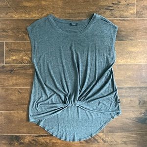 Terez - Scoop Neck Twist Hem Tshirt - Grey - Medium - Used